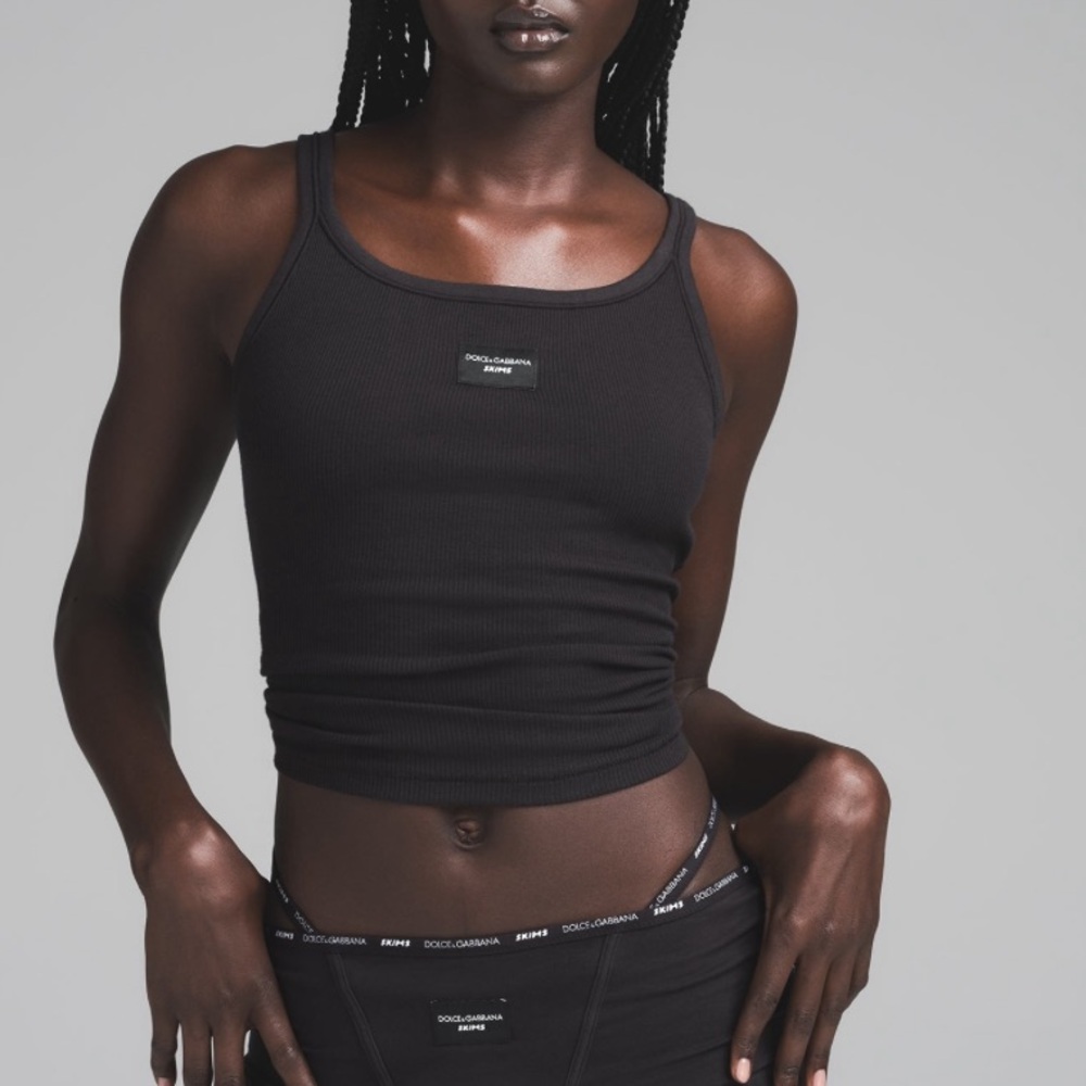 Dolce skims tank